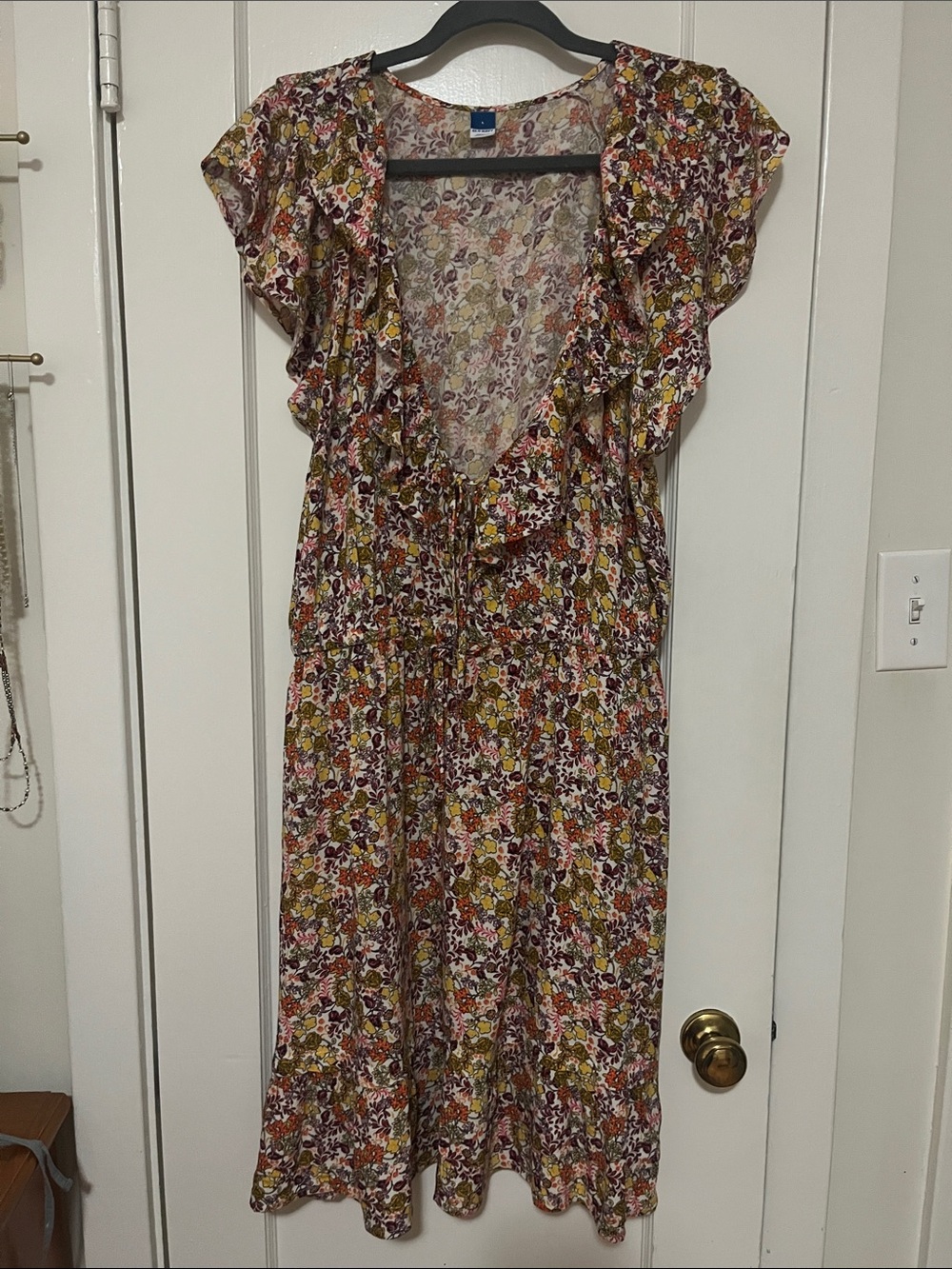 Floral Ruffle V-Neck Dress in Multicolor - Brand: